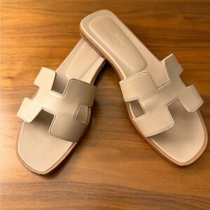Hermes Oran Beige Sandals